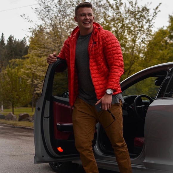 Meet your Posher, Evan - Picture 2 of 2